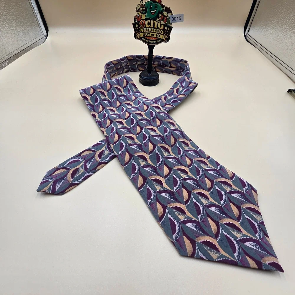 Hunting Horn J Riggins Mens Silk Tie Purple Grey Geometric Abstract Made in USA
